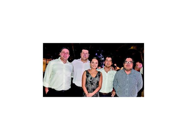 Una amena apertura