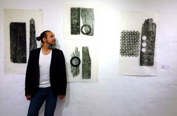 Marcos Benítez expone sus obras - Weekend - ABC Color