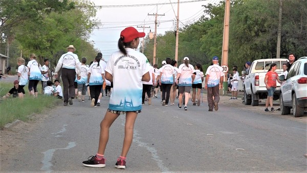 Organizan Corre-caminata en Loma Plata.