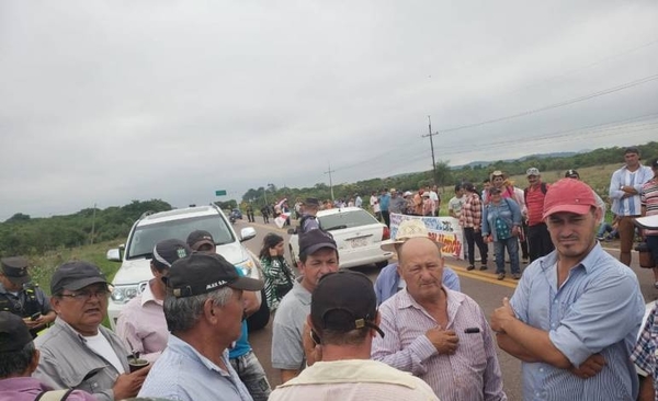 HOY / Productores de papa llegan a acuerdo y esperan que MAG cumpla