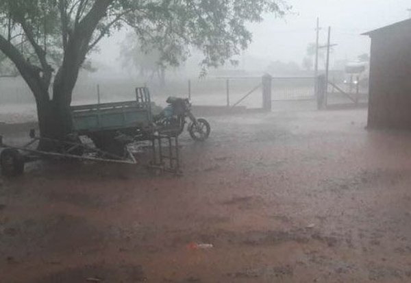 Granizada y fuertes vientos en el norte