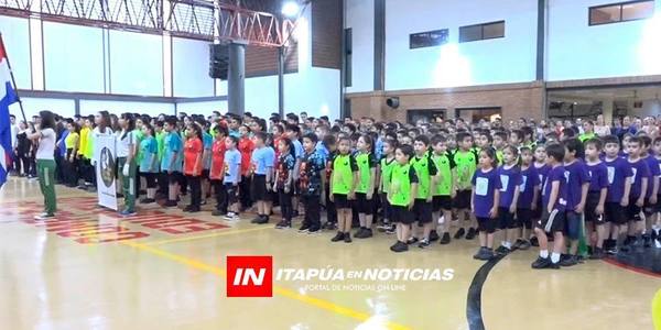 UNAE INAUGURÓ MODERNO ESPACIO DEPORTIVO EN SU CAMPUS URBANO