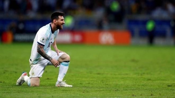 HOY / Messi vuelve a la Albiceleste tras la suspensión para jugar ante Brasil