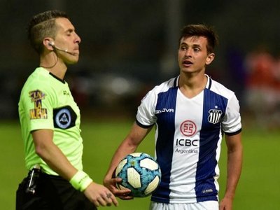 Berizzo argumenta el llamado de Andrés Cubas, el último nacionalizado