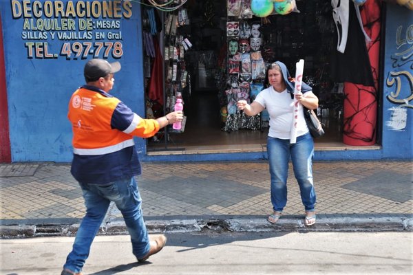 Continúa hoy la Campaña «¡Hidrátate!» en calles de Asunción | .::Agencia IP::.