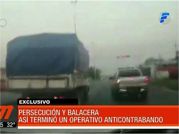 Video: Supuestos contrabandistas escapan tras persecución y balacera