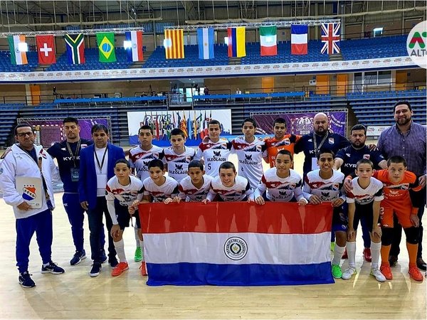 Paraguay, semifinalista del Mundial C13