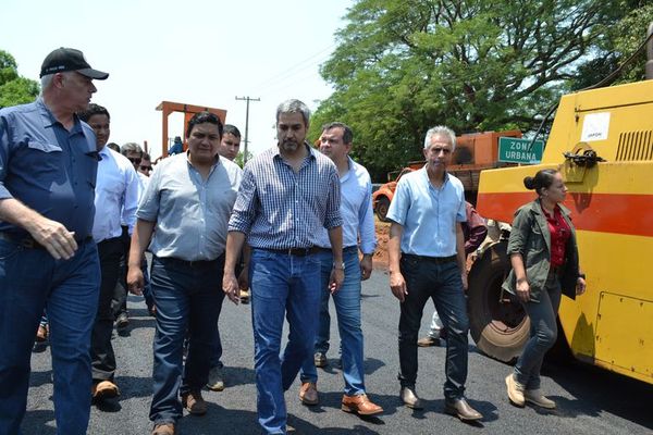 Abdo dio palada inicial y dijo irónicamente “desastre ko Marito” - Nacionales - ABC Color