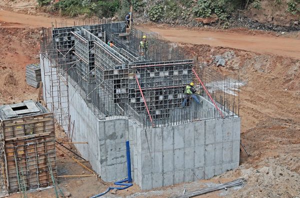 Avanza obra de la Planta de Tratamiento de Varadero