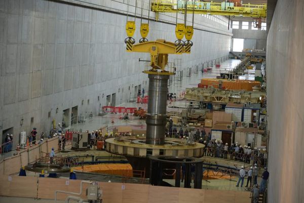 Retiran turbina de la hidroeléctrica Yacyreta - Nacionales - ABC Color