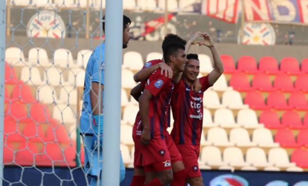 HOY / Cerro vuelve a ganar y se aleja en el acumulativo por la Copa Libertadores