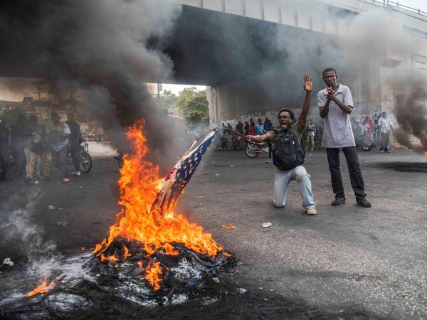 Haití: 1 muerto y varios heridos en protestas para exigir salida de Moise