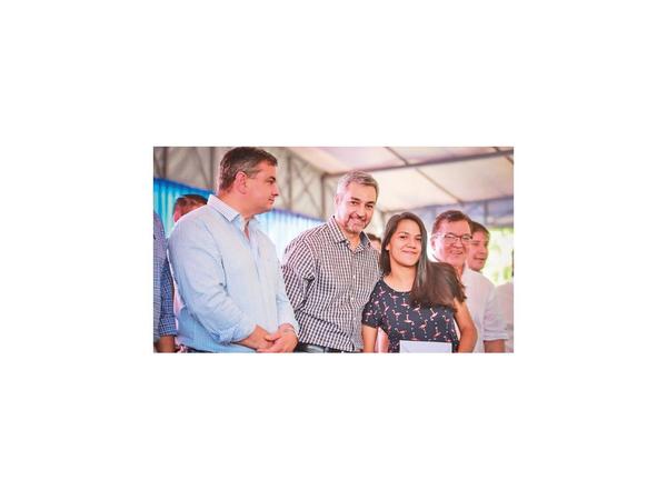 Nicanor fustigó “a las élites que buscan atajos para llegar al poder”