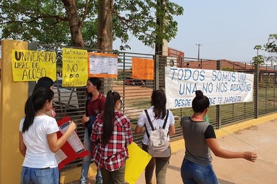 UNA: Apartan al docente acusado de acoso sexual