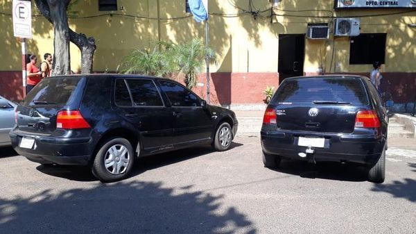 CAYÓ AL INTENTAR VENDERLE VEHÍCULO CLONADO A LA DUEÑA DEL AUTO ORIGINAL