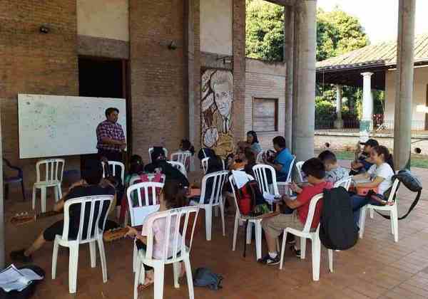 Invitan al festival "Talentos de la Casona" •