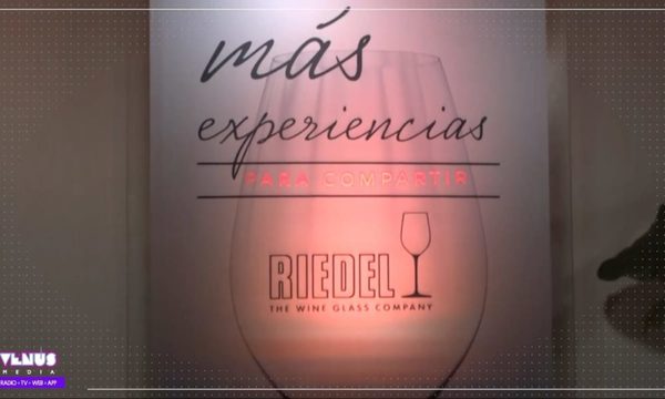 Riedel realizó la esperada “Cata de Copas”