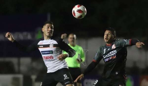 HOY / Promedio y Sudamericana en juego