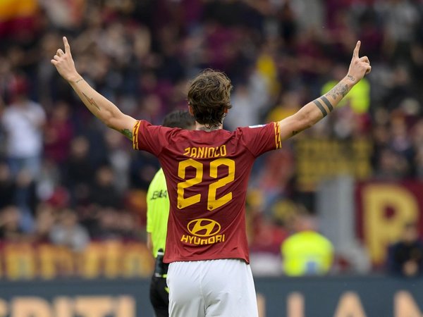 Roma saca al Napoli de los puestos europeos