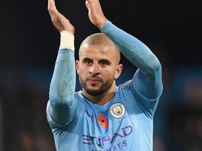 Manchester City lo dio vuelta y sigue sin perderle pisada al Liverpool