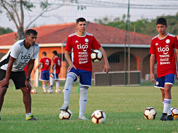 La Albirrojita sub-15 tiene nómina definitiva para el Sudamericano