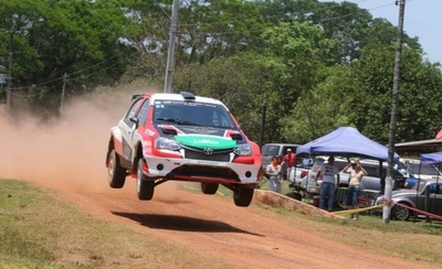 HOY / Ale Galanti se consagra pentacampeón del rally nacional