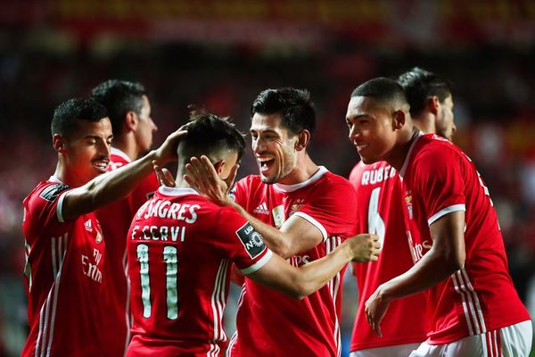 El Benfica no cede y mantiene el liderato - Fútbol - ABC Color