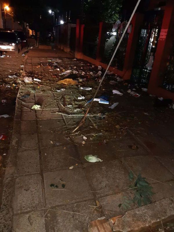 Escrachan a jueza que intervino en la terminal