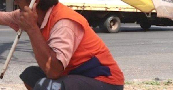 Malevos pelaron a abuelito “binguero”