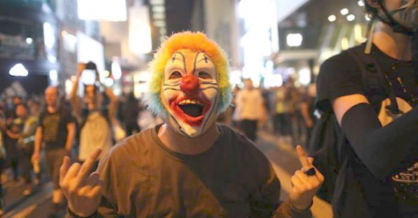 Halloween ayudó a los protestones chinos