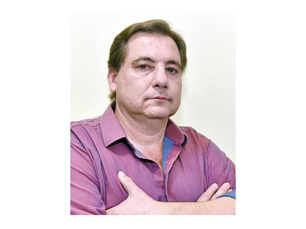 Nuevo director de Última Hora