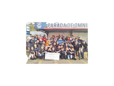 Ignacianos recaudan a favor de bomberos