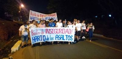 Marcha contra la inseguridad en Luque - Nacionales - ABC Color