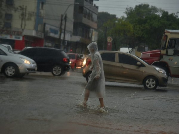 Anuncian tormentas eléctricas para seis departamentos