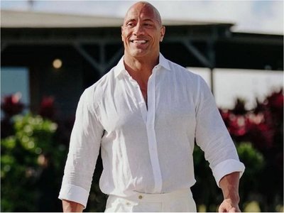 Dwayne Johnson interpretará al luchador Mark Kerr en una película