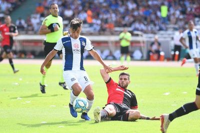 Albirrojo sale por lesión y enciende las alarmas - Fútbol - ABC Color
