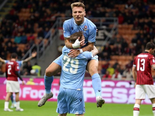 Lazio vence al Milan en San Siro después de 30 años