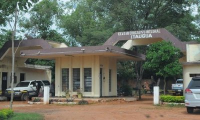 Escapan adolescentes de Centro Educativo de Itauguá | Noticias Paraguay