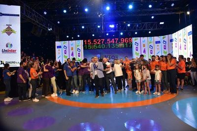 Andrés Silva: "El país una vez más dijo si y triunfó la solidaridad" » Ñanduti