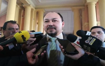Encrucijada del director de Aduanas: Depende de personas que quieren su cabeza - ADN Paraguayo