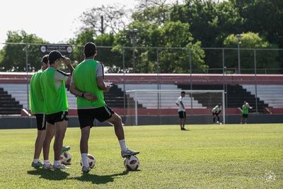 Chamot alineará a los titulares - Fútbol - ABC Color