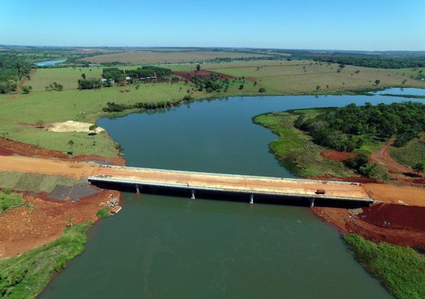 El puente Minga Guazú debe habilitarse en diciembre