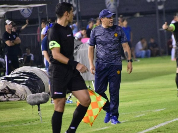 "Luqueño obligó a Olimpia a jugar a los pelotazos"