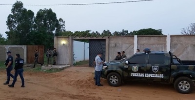 Policía detiene a tres sicarios en Capitán Bado