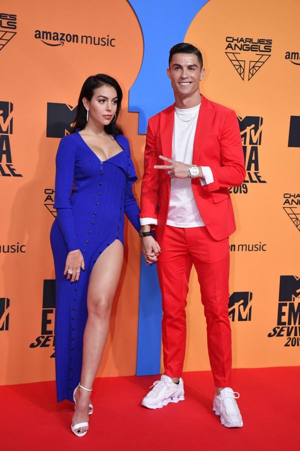 Cristiano Ronaldo, en la alfombra roja de los EMAs de la MTV 2019 - Música - ABC Color