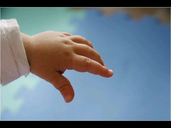 ENCARNACIÓN: NIÑO DE 2 AÑOS CAE A UNA PISCINA Y MUERE AHOGADO