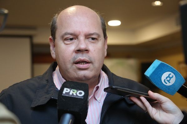 “Por cada ingeniero, veinte abogados”, la amarga queja de constructores por exceso de trabajo y pocos profesionales - ADN Paraguayo