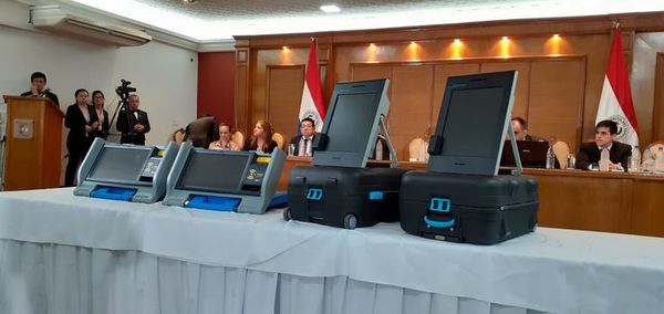 Cuestionan que máquinas de votación no emitan papeletas - Nacionales - ABC Color