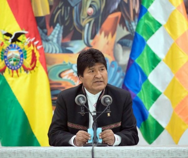 Bolivia: Helicóptero de Evo Morales sufre “falla mecánica” al despegar