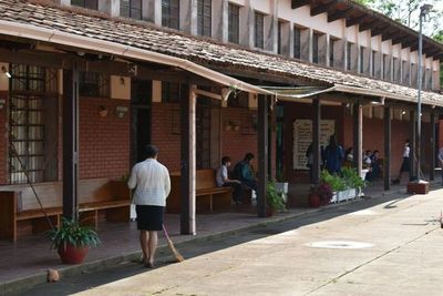 Urge reparación total de escuela en Ayolas - Nacionales - ABC Color